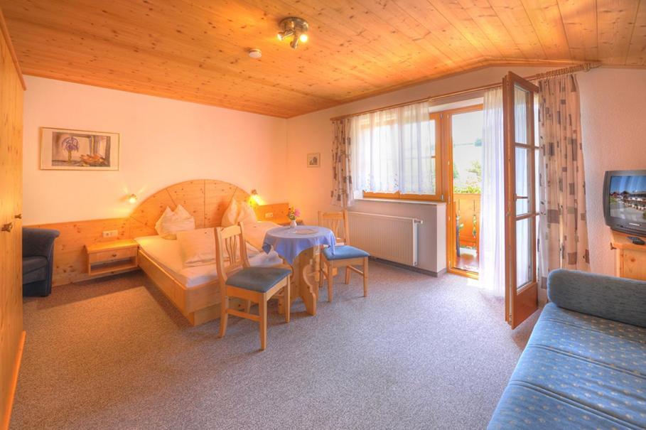 Sauschneid Hof Apartman Taxenbach Kültér fotó